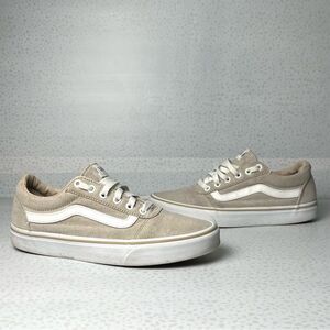 Vans Women’s Ward Skate Sneakers Size 9 Taupe/White